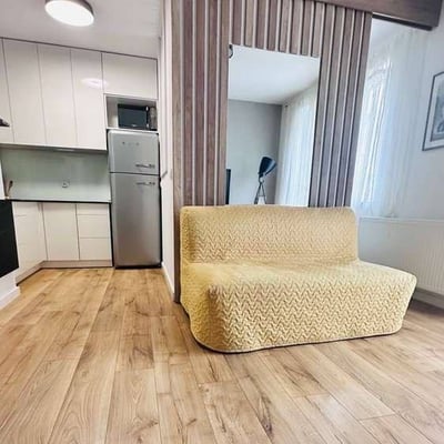 Rental of a 1-room apartment with a separate bedroom, 32 m², Tarnogaj, Wrocław, Poland